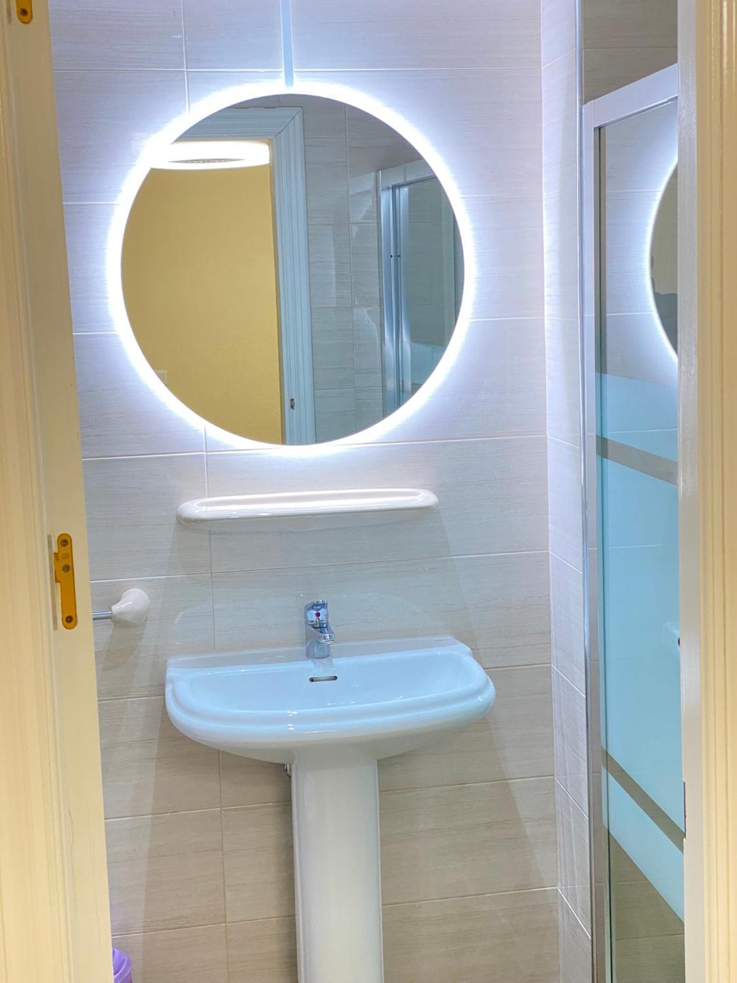Apartamentos Carmela Benidorm Buitenkant foto