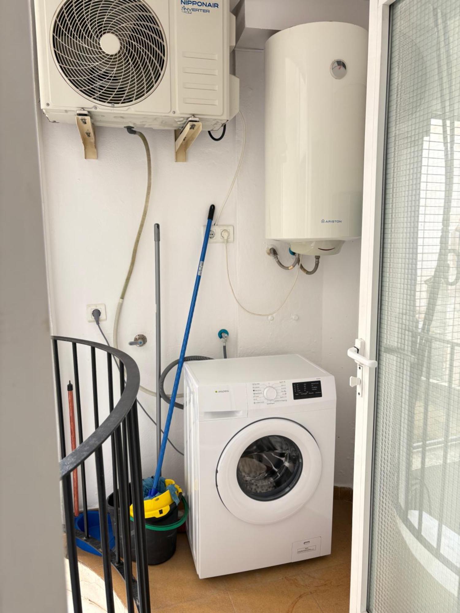 Apartamentos Carmela Benidorm Buitenkant foto