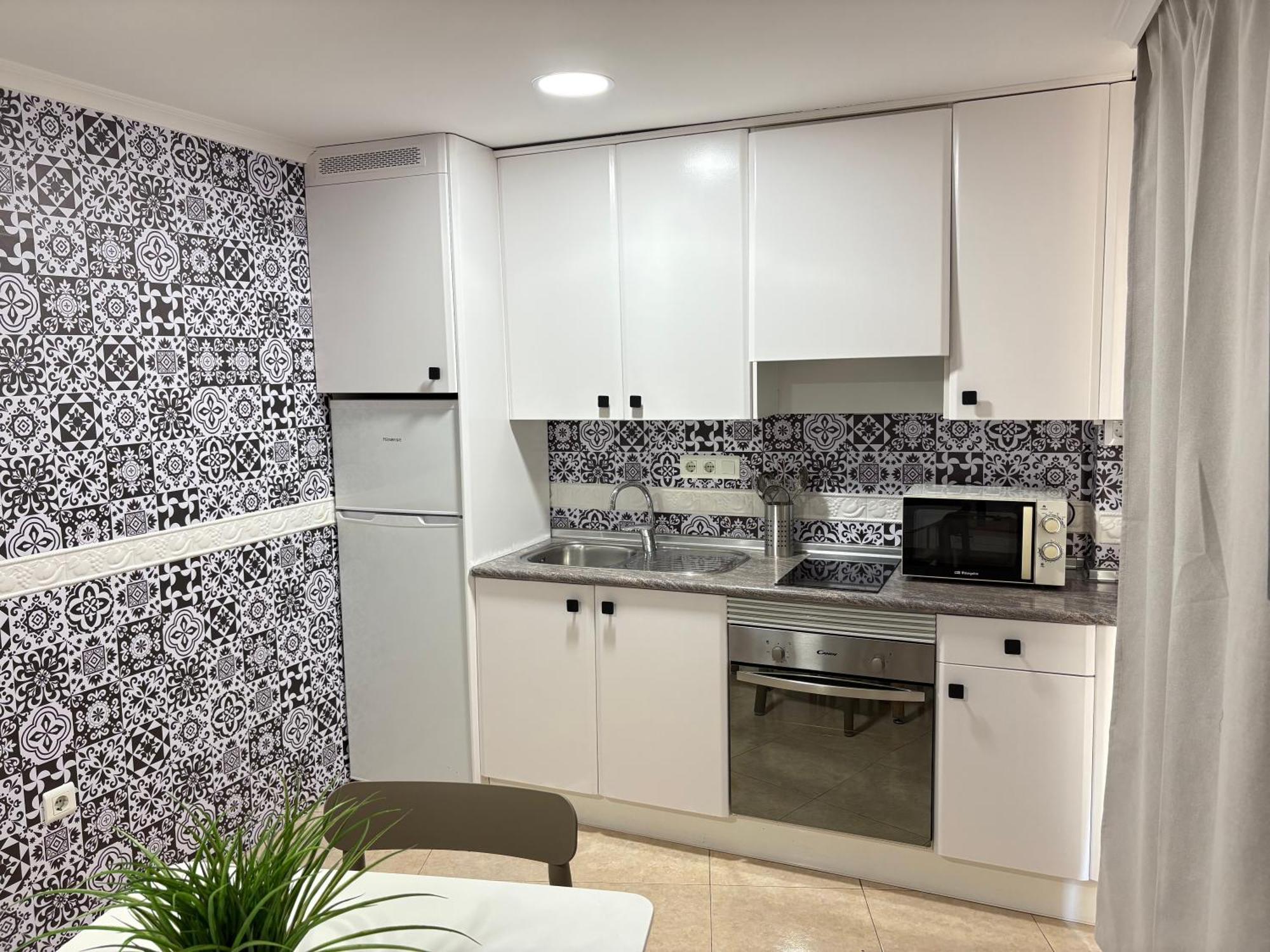 Apartamentos Carmela Benidorm Buitenkant foto