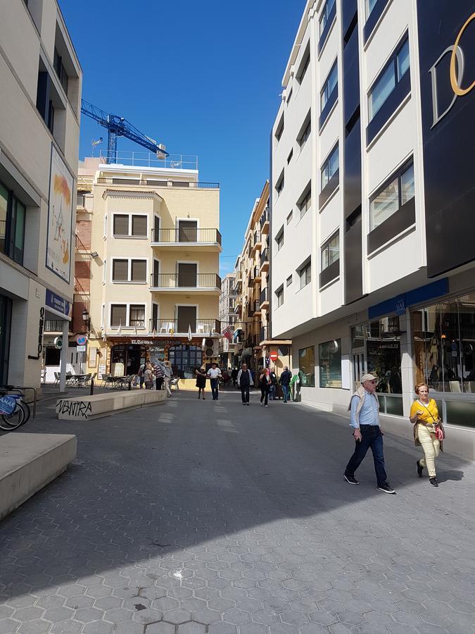 Apartamentos Carmela Benidorm Buitenkant foto